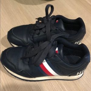 Boys Tommy Hilfiger shoes